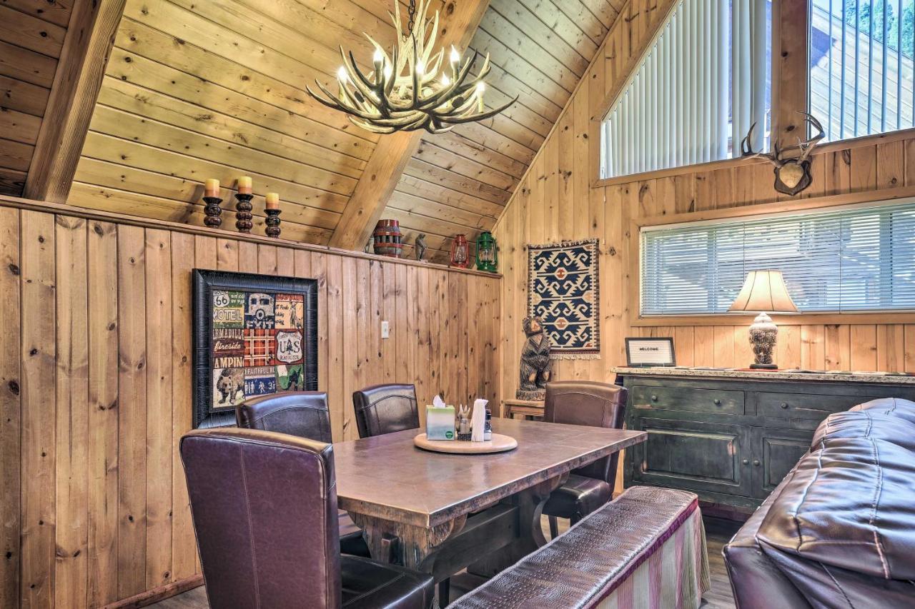 Ski-Inandski-Out Red River Cabin With Mtn Views! Extérieur photo