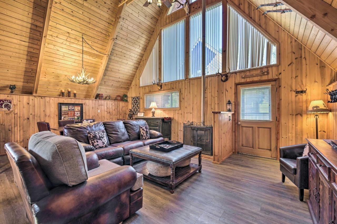 Ski-Inandski-Out Red River Cabin With Mtn Views! Extérieur photo