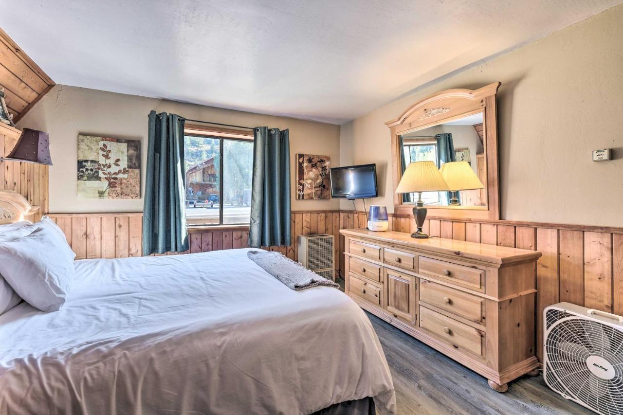Ski-Inandski-Out Red River Cabin With Mtn Views! Extérieur photo
