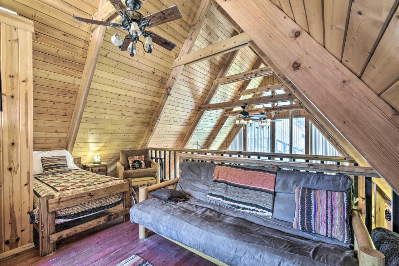 Ski-Inandski-Out Red River Cabin With Mtn Views! Extérieur photo